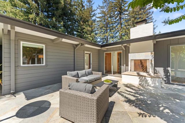 705 Evergreen Street, Menlo Park, CA 94025