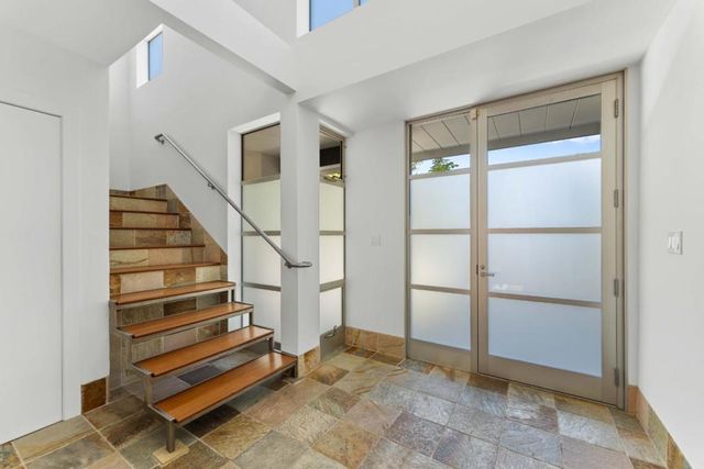 705 Evergreen Street, Menlo Park, CA 94025