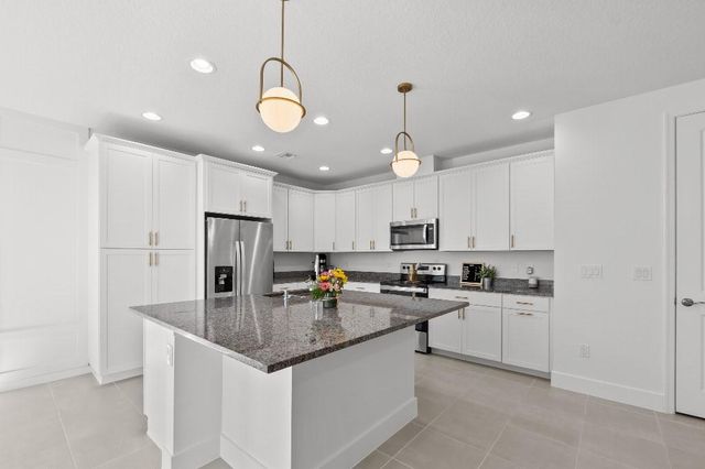 16330 Oakview Drive, Loxahatchee, FL 33470