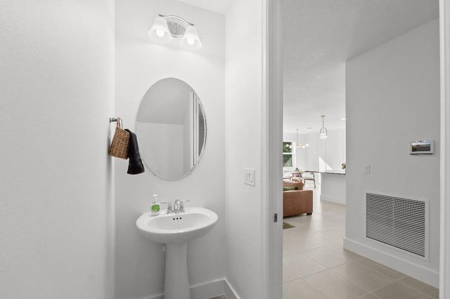 16330 Oakview Drive, Loxahatchee, FL 33470