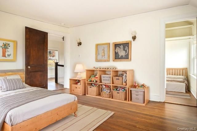 63 Grandview Avenue, Dobbs Ferry, NY 10522