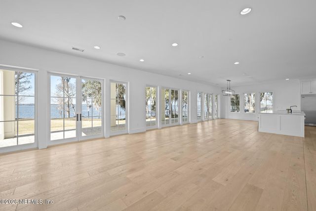 2588 STATE ROAD 13 N, St. Johns, FL 32259