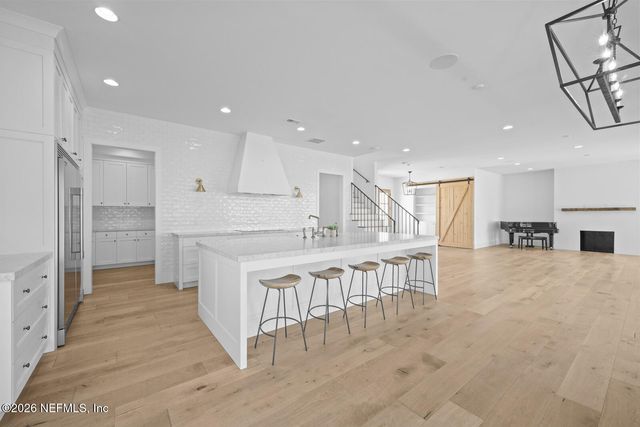 2588 STATE ROAD 13 N, St. Johns, FL 32259