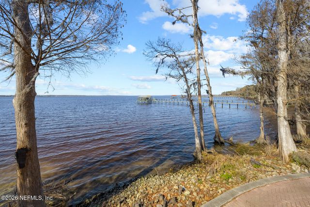 2588 STATE ROAD 13 N, St. Johns, FL 32259