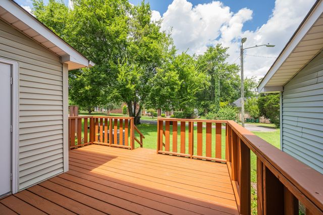 1502 Lewis Rd, Madison, TN 37115