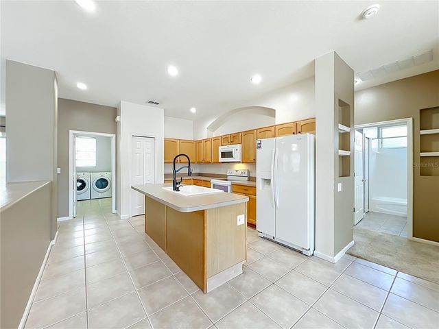 10512 VIA MILANO COURT, Clermont, FL 34711