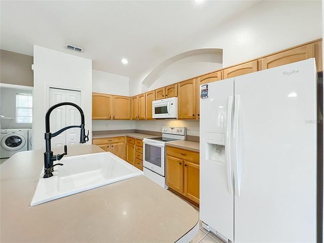 10512 VIA MILANO COURT, Clermont, FL 34711