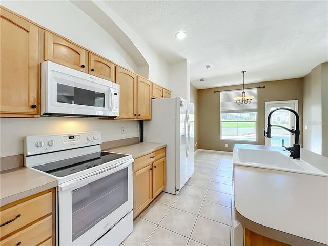 10512 VIA MILANO COURT, Clermont, FL 34711