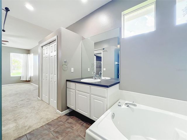 10512 VIA MILANO COURT, Clermont, FL 34711