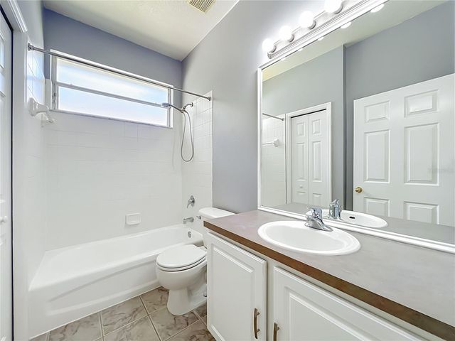 10512 VIA MILANO COURT, Clermont, FL 34711