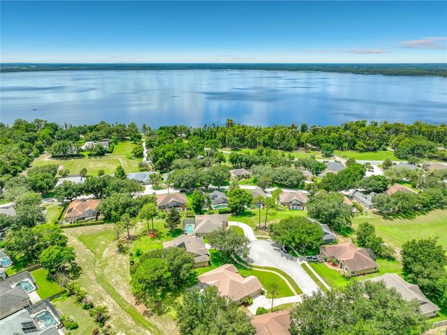 10512 VIA MILANO COURT, Clermont, FL 34711