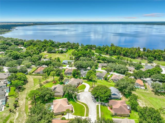 10512 VIA MILANO COURT, Clermont, FL 34711