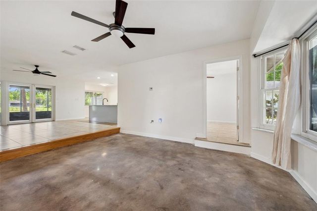 1308 W PERDIZ STREET, Tampa, FL 33612