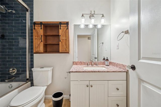 1308 W PERDIZ STREET, Tampa, FL 33612