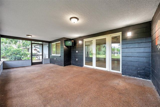 1308 W PERDIZ STREET, Tampa, FL 33612