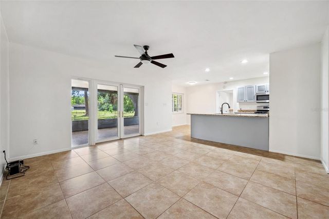 1308 W PERDIZ STREET, Tampa, FL 33612