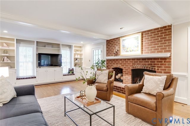 37 Runswick Dr, Henrico, VA 23238