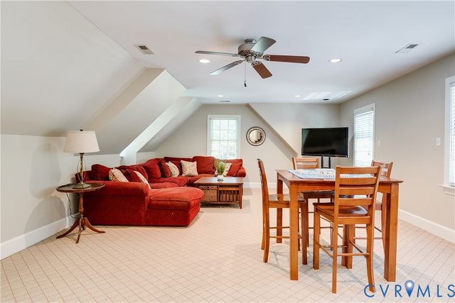 37 Runswick Dr, Henrico, VA 23238