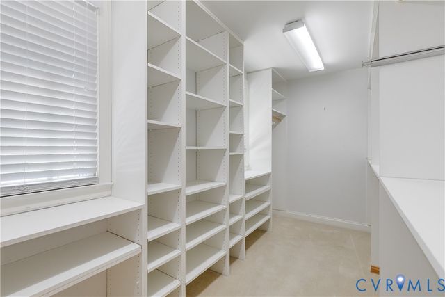 37 Runswick Dr, Henrico, VA 23238