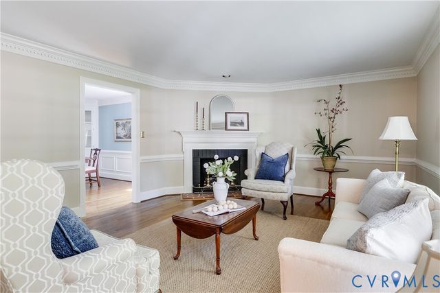 37 Runswick Dr, Henrico, VA 23238