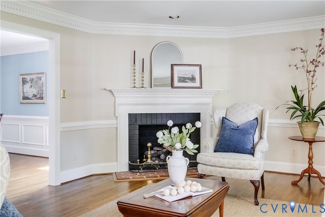 37 Runswick Dr, Henrico, VA 23238