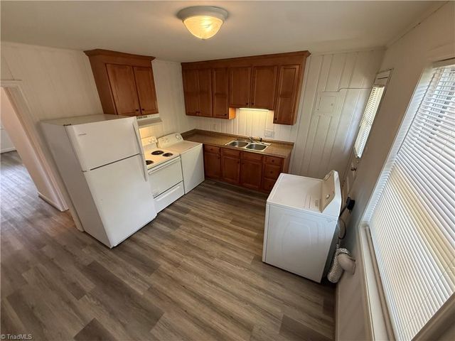 513 S Green Street C, Winston-salem, NC 27101