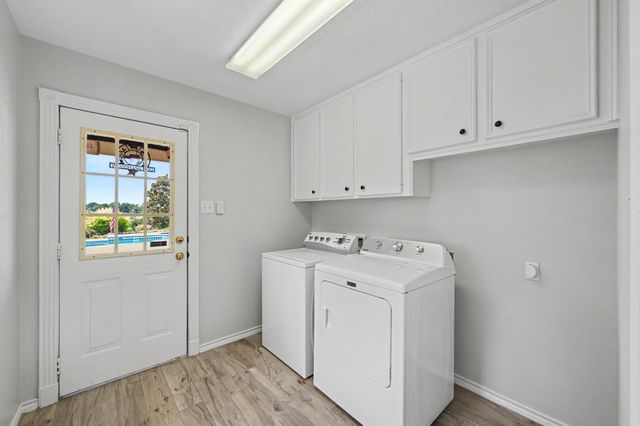 2112 Krenek Road, Crosby, TX 77532