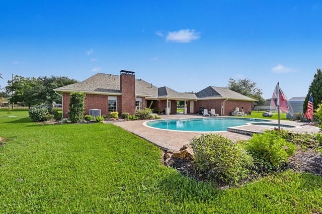 2112 Krenek Road, Crosby, TX 77532