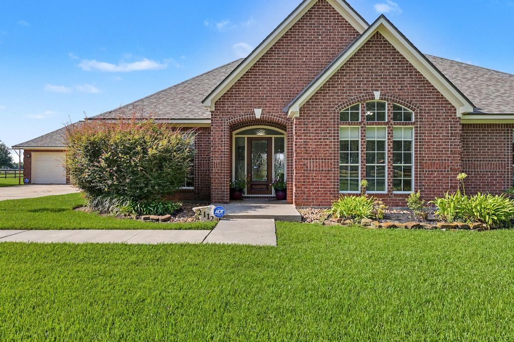 2112 Krenek Road, Crosby, TX 77532