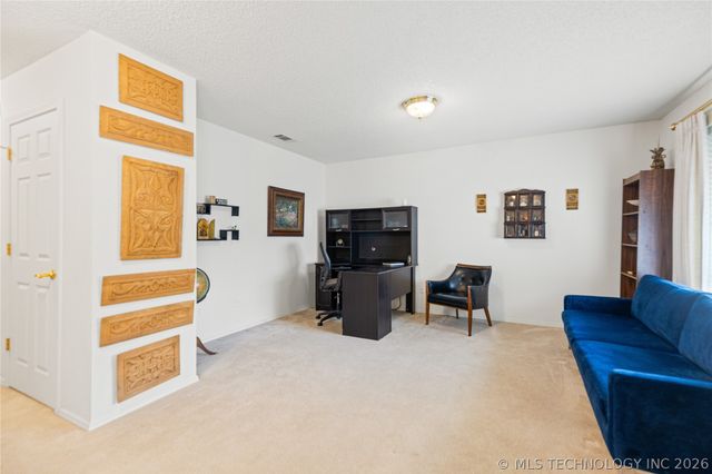 8428 S 84th East Avenue, Tulsa, OK 74133