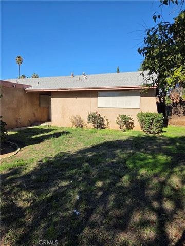 24638 Hemlock Avenue, Moreno Valley, CA 92557