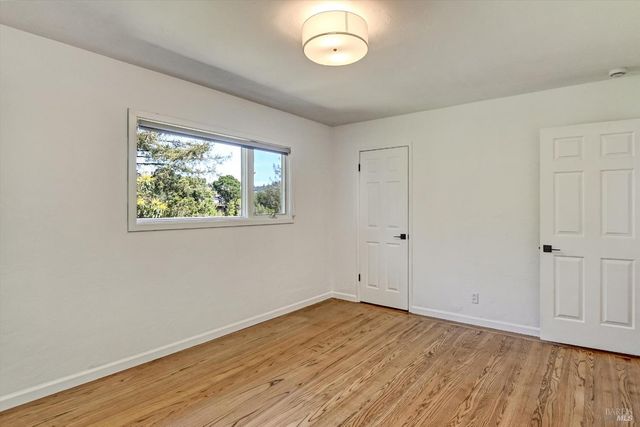 17 Redwood Dr, San Rafael, CA 94901