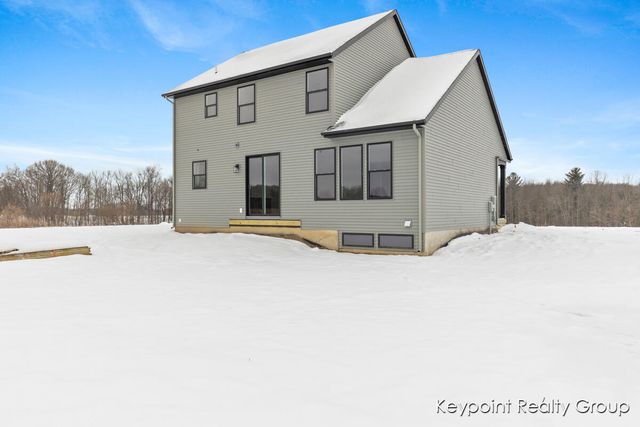 3269 Stonehill Court, Wayland, MI 49348