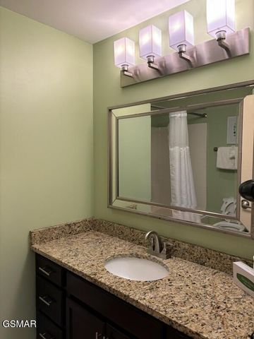225 Collier Drive, Sevierville, TN 37862