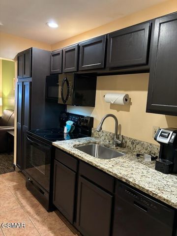 225 Collier Drive, Sevierville, TN 37862