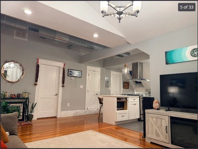 40 Winthrop St 3, Salem, MA 01970