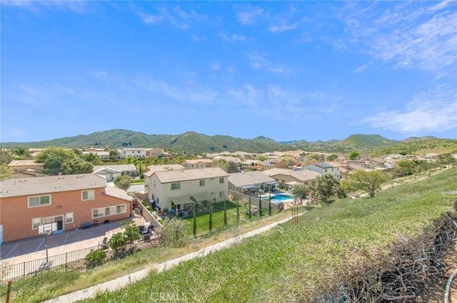 34137 Camelina, Lake Elsinore, CA 92532