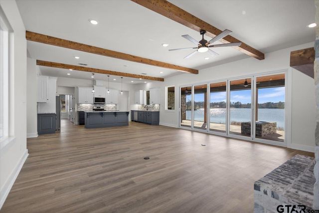 24110 Sun Ridge Road, Lindale, TX 75771