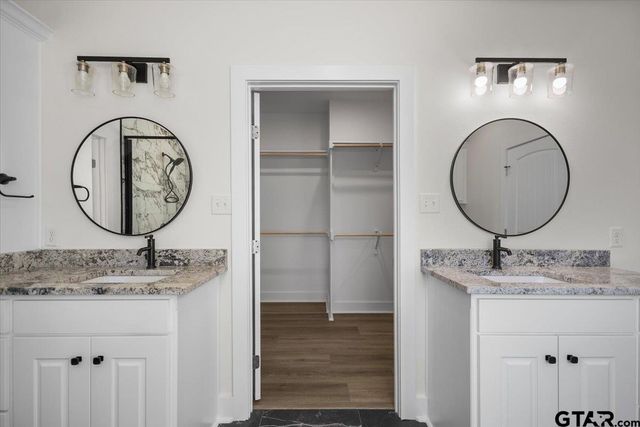 24110 Sun Ridge Road, Lindale, TX 75771