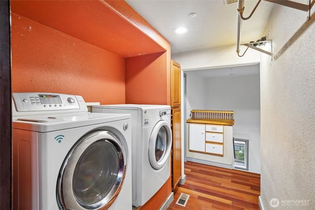 13043 40th Avenue S, Tukwila, WA 98168