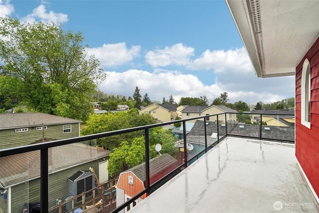 13043 40th Avenue S, Tukwila, WA 98168