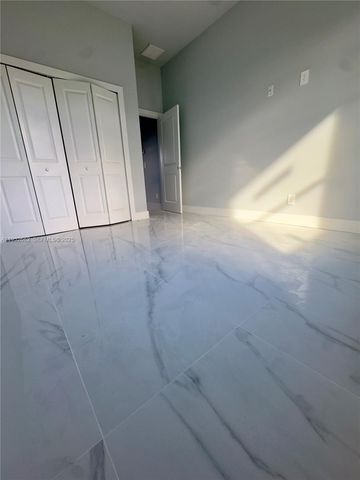 748 748 CHESTNUT ST E, Lehigh Acres, FL 33974