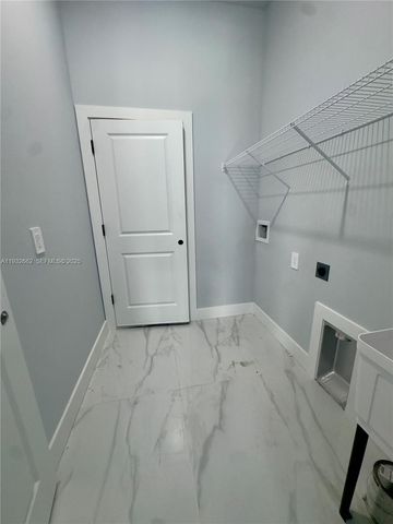 748 748 CHESTNUT ST E, Lehigh Acres, FL 33974