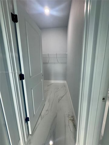 748 748 CHESTNUT ST E, Lehigh Acres, FL 33974