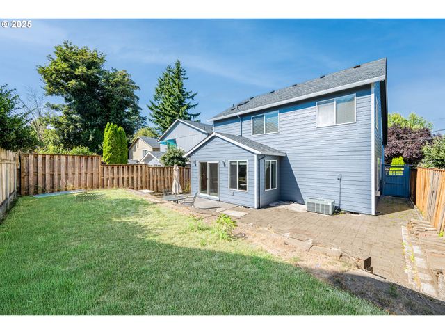 9132 Se CLINTON St, Portland, OR 97266