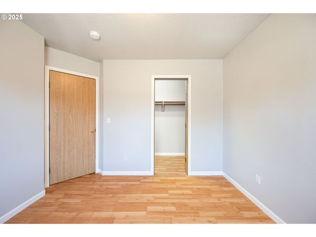 9132 Se CLINTON St, Portland, OR 97266