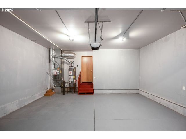 9132 Se CLINTON St, Portland, OR 97266