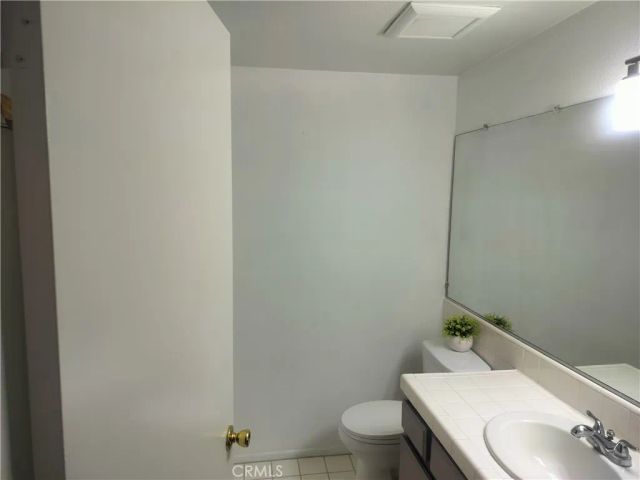 13144 Bromont, Sylmar, CA 91342