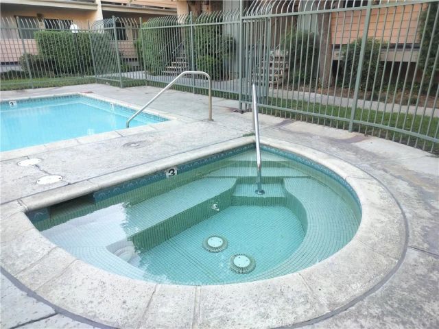 13144 Bromont, Sylmar, CA 91342