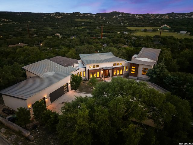 9910 CIRCLE HILL DR, San Antonio, TX 78255